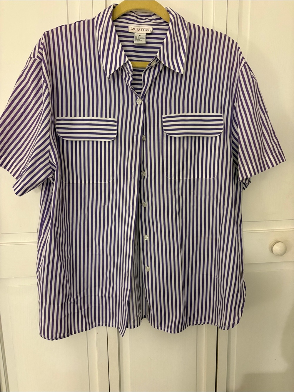 Lauratylor Purple & White Striped Short-Sleeve Button-Up Blouse